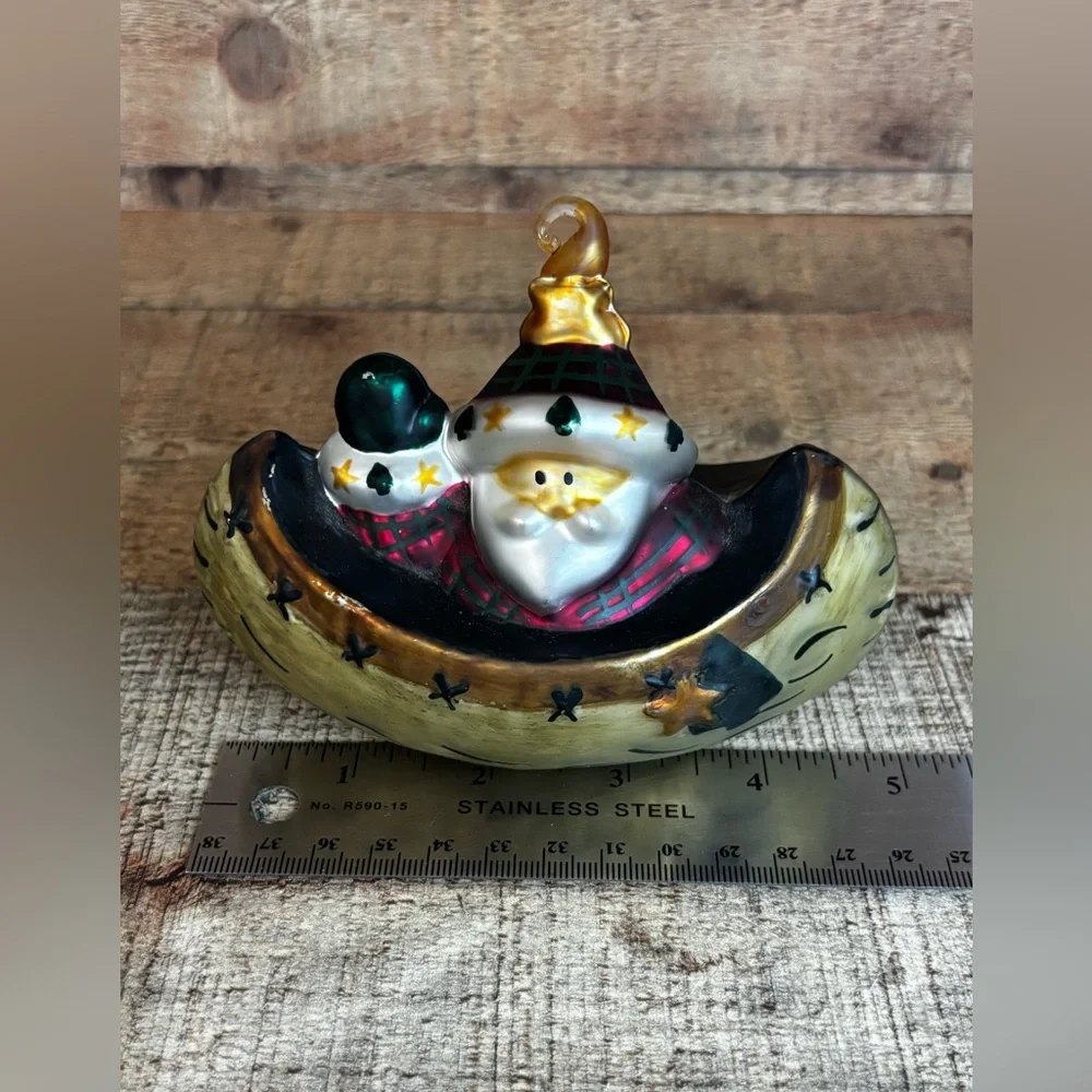 Vintage Santa Claus In Canoe Glass Christmas Tree Ornament Rustic Lake
